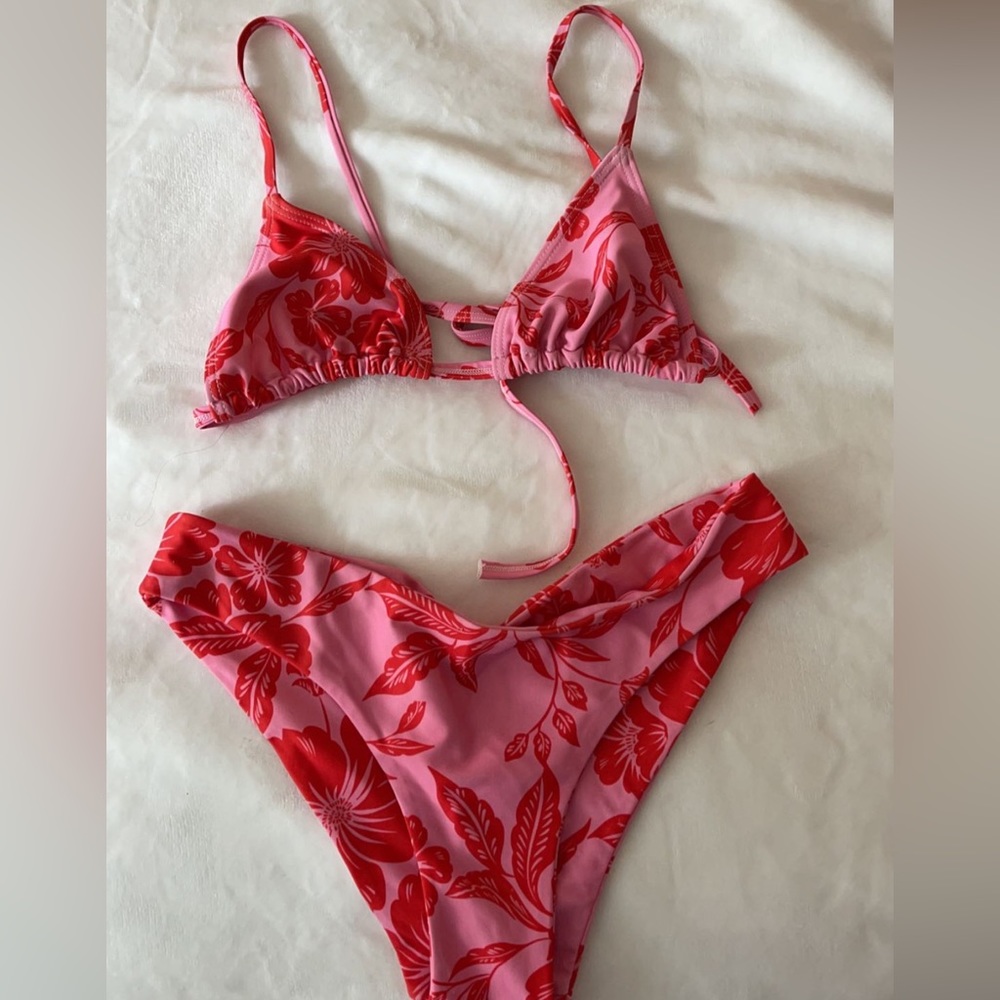 Kulani kinis bikini